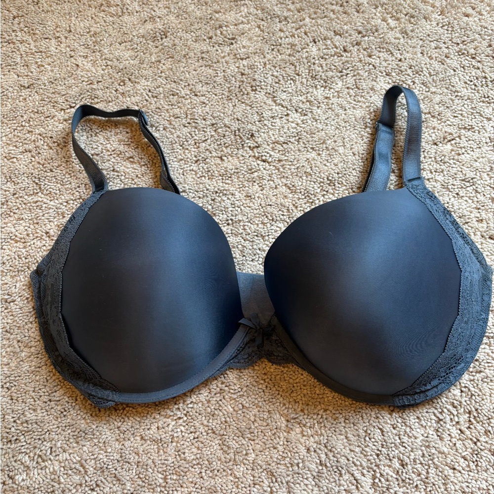 Victoria’s Secret Dream Angels Push-Up Bra